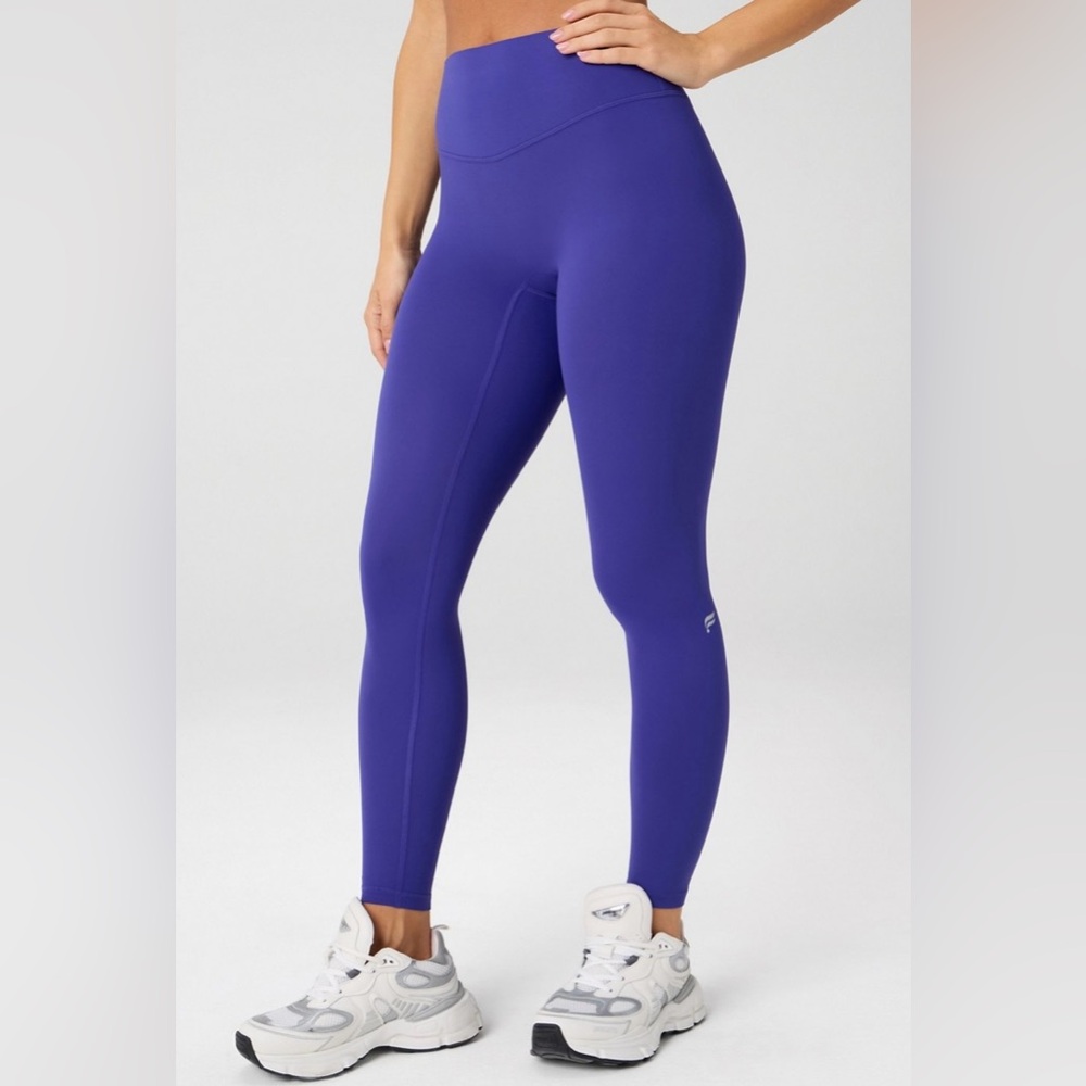 Khloe Kardashian + Fabletics No Seam PureLuxe 7/8 Legging | Nightfall | XS | NWT - Picture 2 of 11